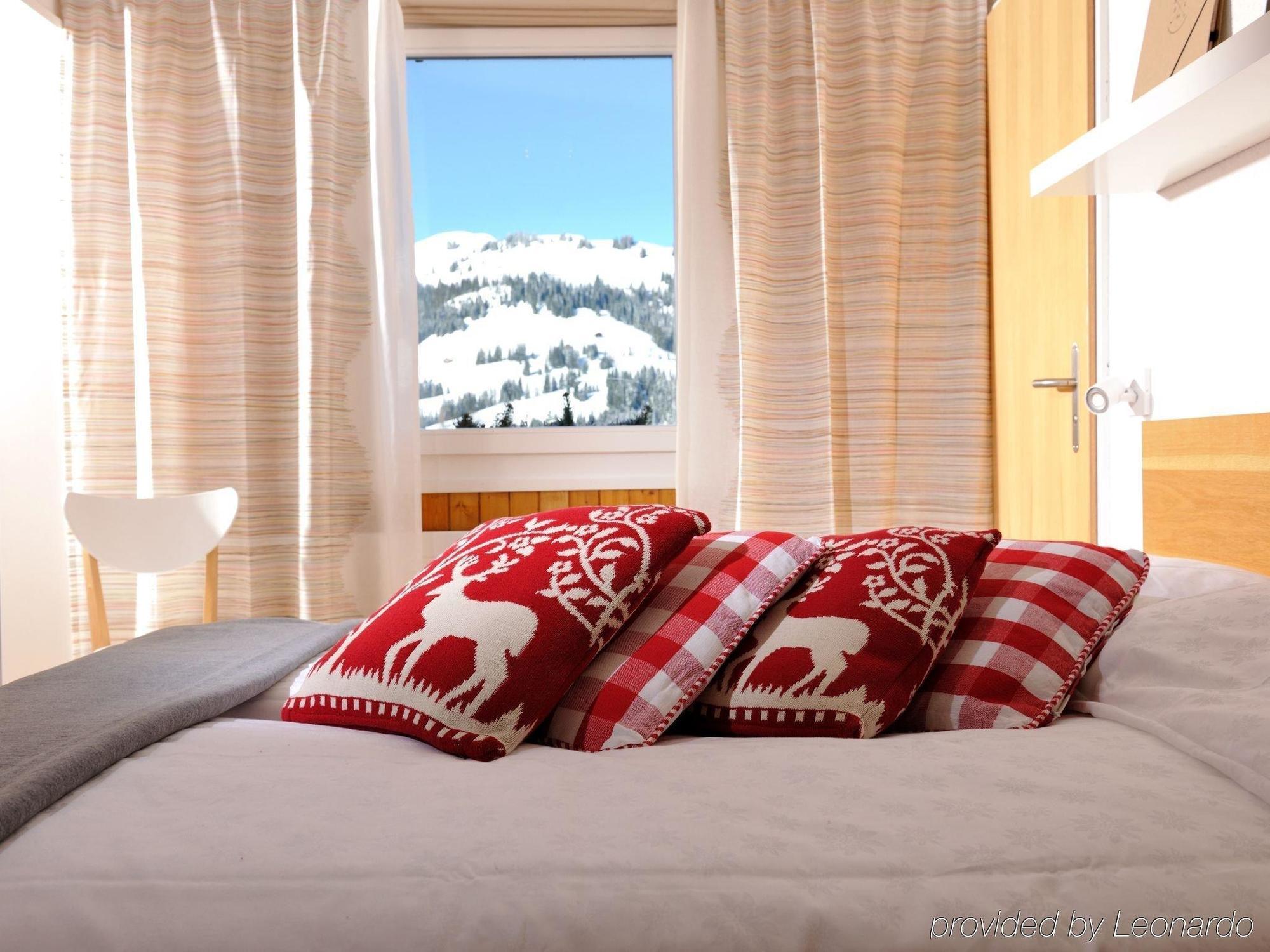 Saanewald Lodge Saanenmoser Luaran gambar